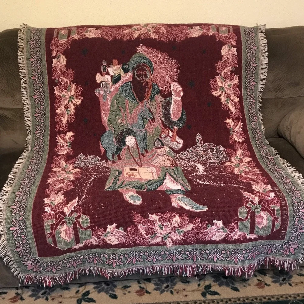House of Lloyd Christmas Around the World tapestry throw,Old World Santa design